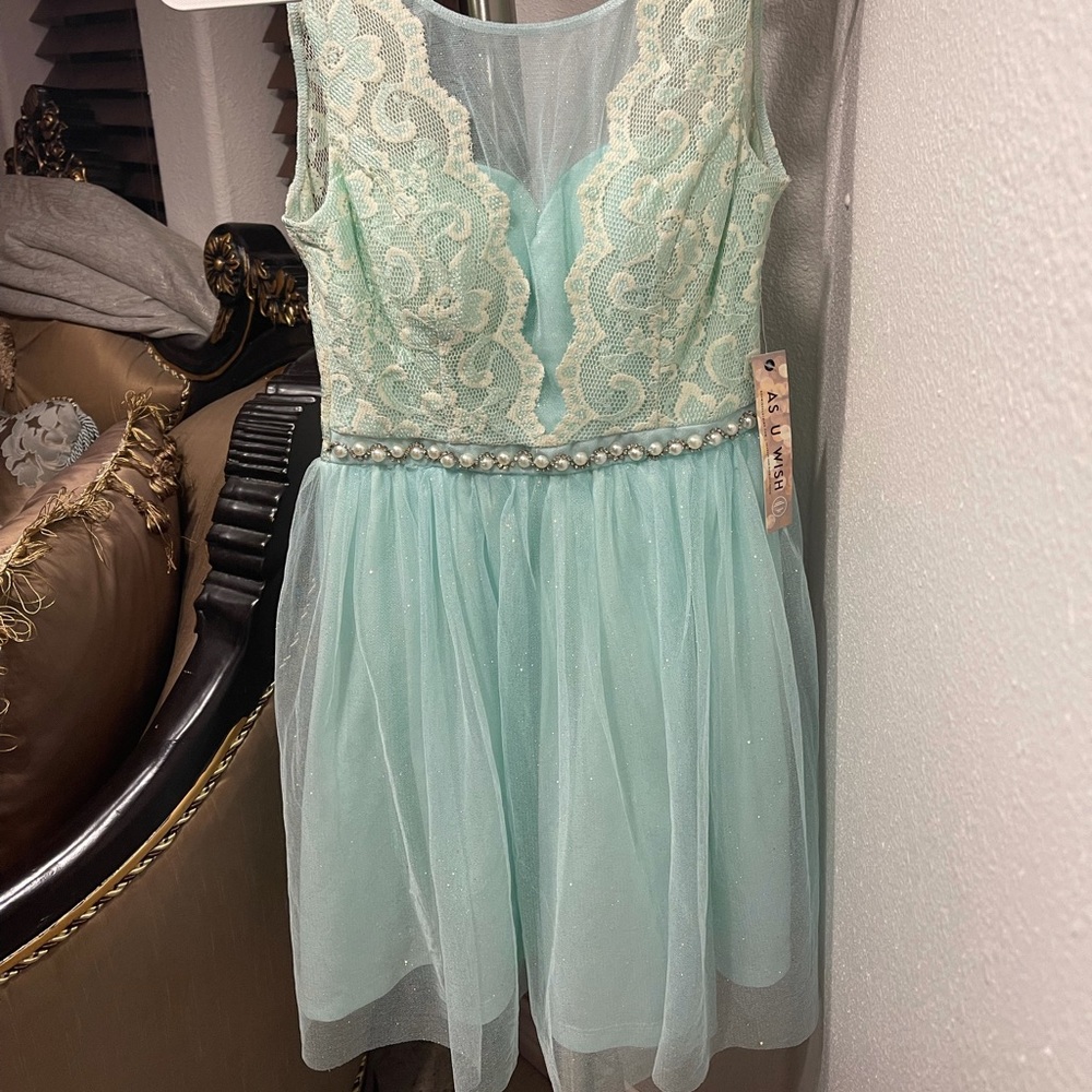 Pearl Dress Baby Blue Never Worn